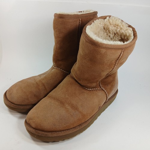 Ugg classic short - classic, sheepskin